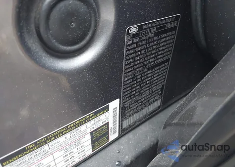 2018 Land Rover Range Rover Velar P380 Se R-Dynamic from USA, damaged, VIN SALYL2RV5JA745254